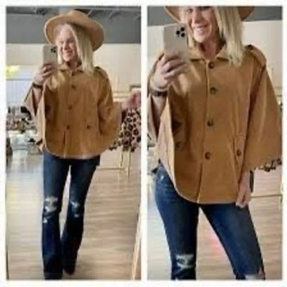 Mudpie Women's One Size Webster Cape Sweater Camel Tan Relaxed Fit Academia New - Picture 5 of 13